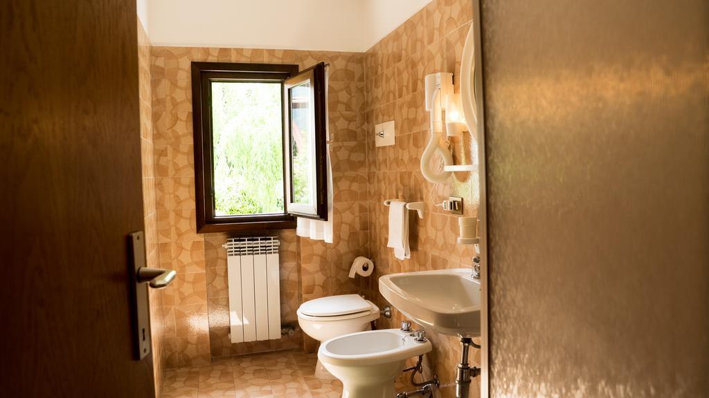 Casa Vacanze Boario Boario Terme Buitenkant foto